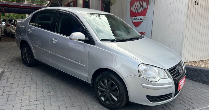 VW/POLO SEDAN