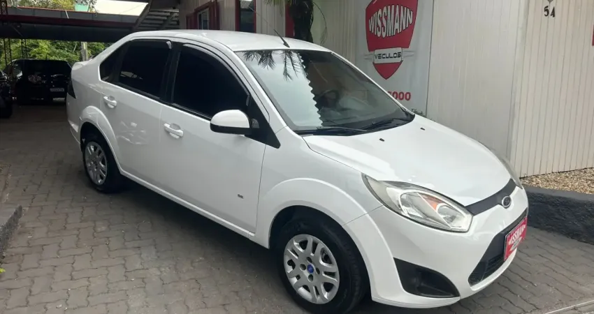 FIESTA SEDAN 1.6