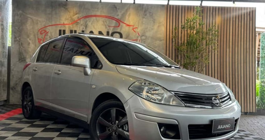 Nissan TIIDA SL 1.8/1.8 Flex 16V Aut. 2011 Flex