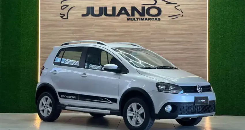 VW - VolksWagen CROSSFOX 1.6 Mi Total Flex 8V 5p 2011 Flex