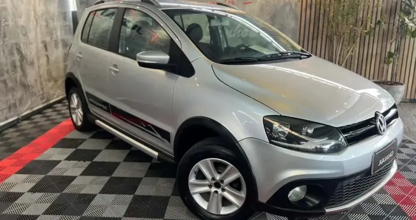 VW - VolksWagen CROSSFOX 1.6 Mi Total Flex 8V 5p 2011 Flex