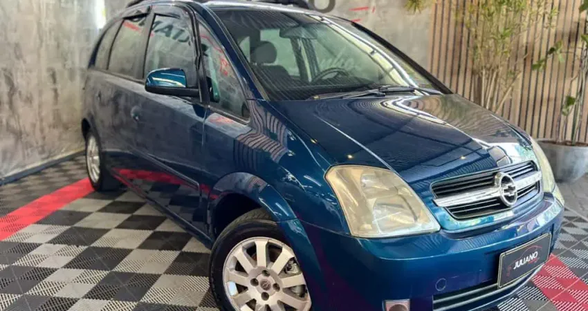 GM - Chevrolet Meriva 1.8/ CD 1.8 MPFI 8V 102cv 5p 2003 Gasolina