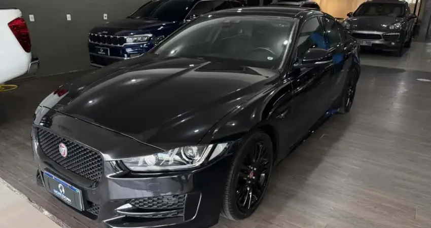 Jaguar Xe 2018 2.0 16v ingenium p250 gasolina r-sport 4p automático