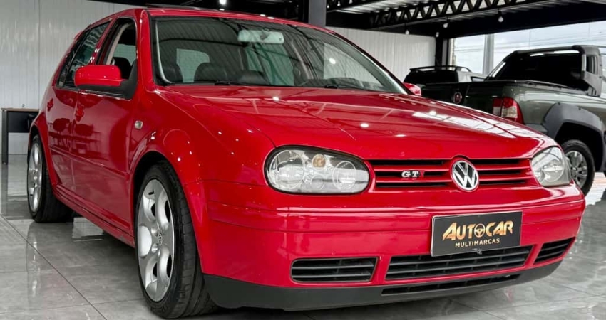 Volkswagen Golf GTI - Vermelha - 2005/2006