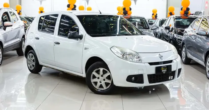 Renault Sandero 2012 1.0 authentique 16v flex 4p manual