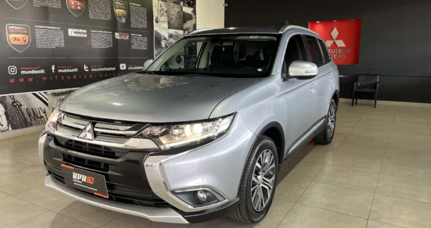 Mitsubishi OUTLANDER 2.0 COMFORT 16V GASOLINA 4P AUTOMÁTICO