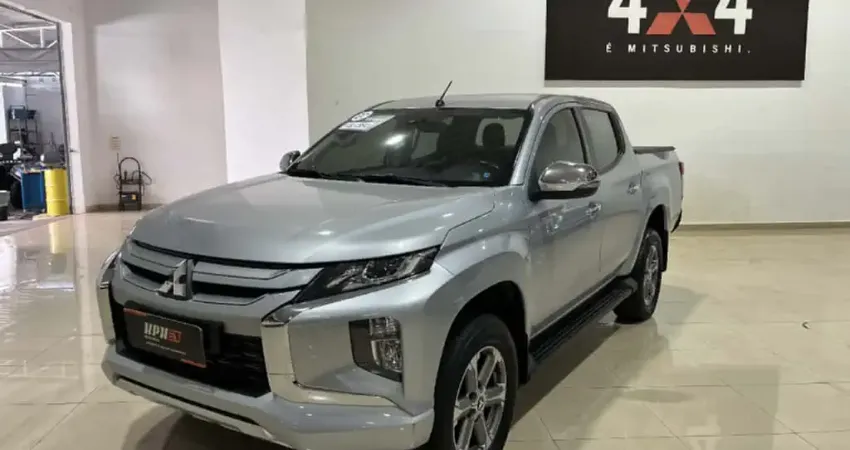 Mitsubishi L200 TRITON 2.4 16V TURBO DIESEL SPORT HPE CD 4P 4X4 AUTOMÁTICO