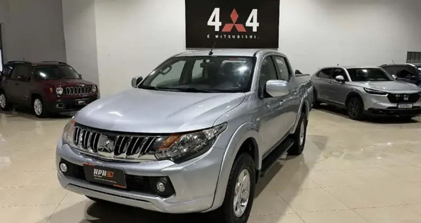 Mitsubishi L200 TRITON 2.4 16V TURBO DIESEL SPORT GLS CD 4P 4X4 AUTOMÁTICO