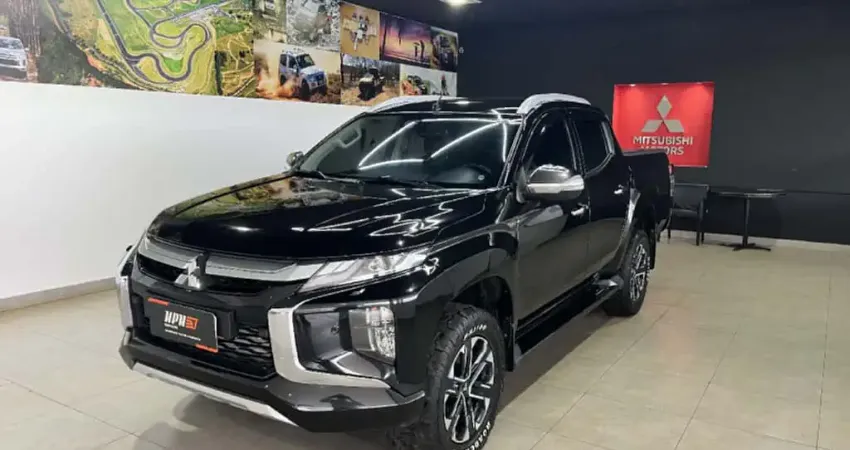 Mitsubishi L200 TRITON 2.4 16V TURBO DIESEL SPORT HPE-S CD 4P 4X4 AUTOMÁTICO