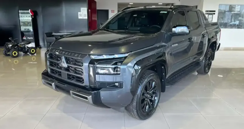 Mitsubishi TRITON 2.4 BITURBO DIESEL CD KATANA 4X4 AUTOMÁTICO