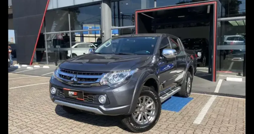 Mitsubishi L200 TRITON 2.4 16V TURBO DIESEL SPORT HPE-S CD 4P 4X4 AUTOMÁTICO