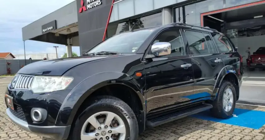 Mitsubishi PAJERO DAKAR 3.2 HPE 4X4 7 LUGARES 16V TURBO INTERCOOLER DIESEL 4P AUTOMÁTICO