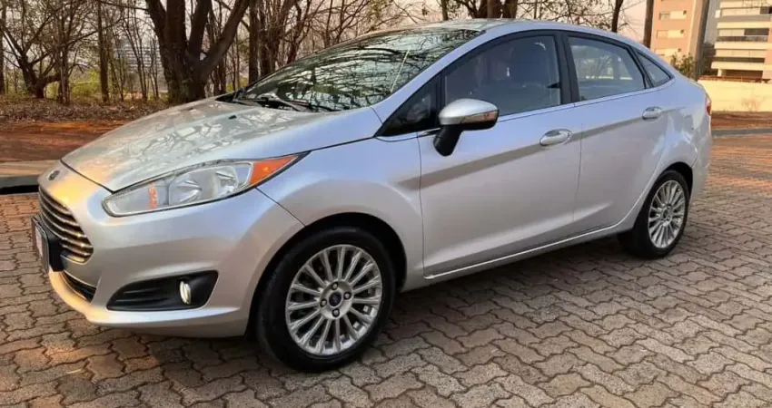 FORD FIESTA 1.6 TITANIUM PLUS SEDAN 16V FLEX 4P POWERSHIFT