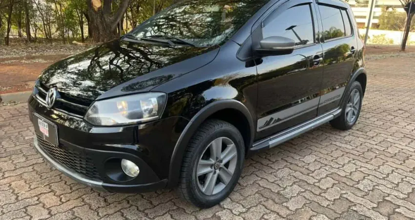 VOLKSWAGEN CROSSFOX 1.6 MI FLEX 8V 4P MANUAL