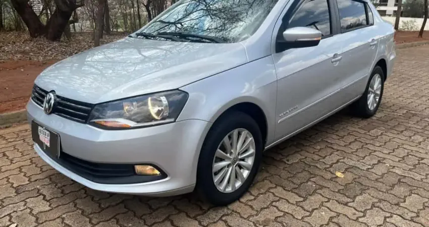 VOLKSWAGEN VOYAGE 1.0 MI COMFORTLINE 8V FLEX 4P MANUAL