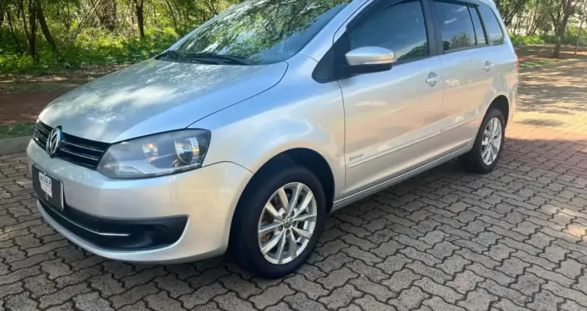 VOLKSWAGEN SPACEFOX 1.6 MI HIGHLINE 8V FLEX 4P MANUAL