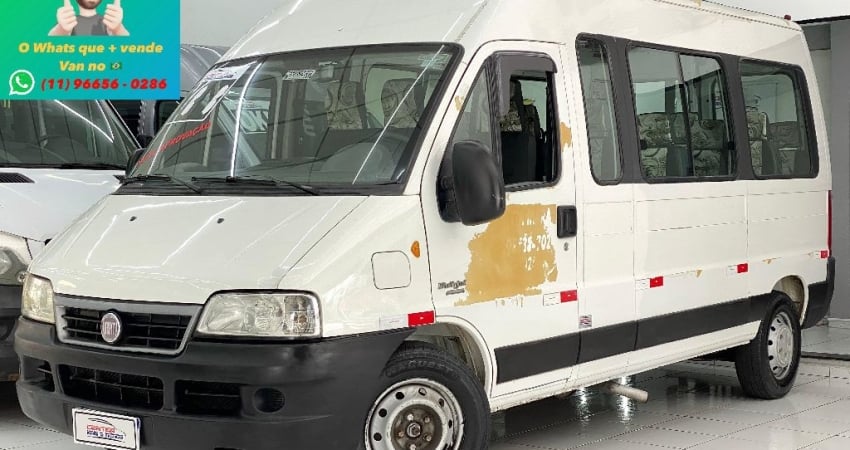 Fiat - Ducato teto alto 20 lugares Novíssima!!!