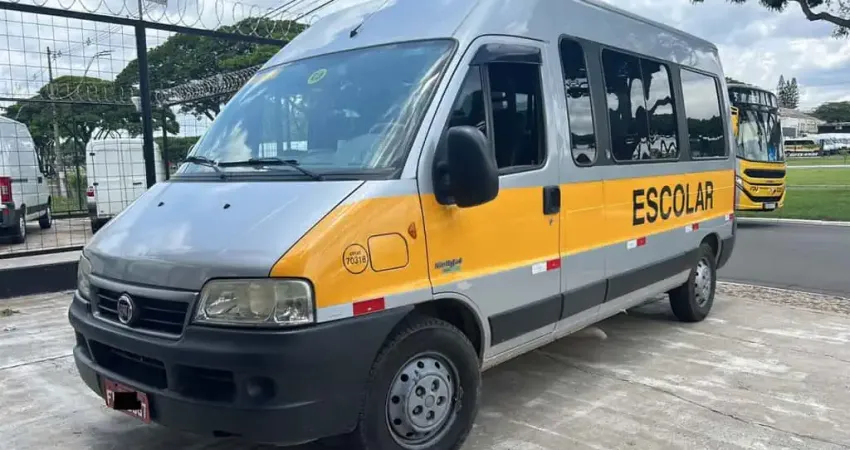 Ducato Minibus 2.3 20 LUGARES