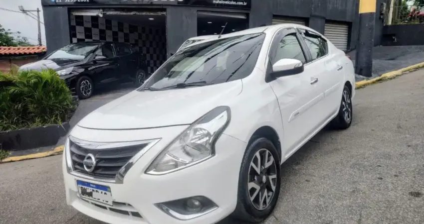 Nissan Versa SL 1.6 Automático ( Valor Real )