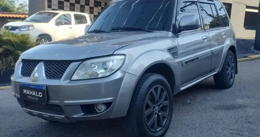 Mitsubishi Pajero TR4 4x2 Automática – Completa – R$ 46.000