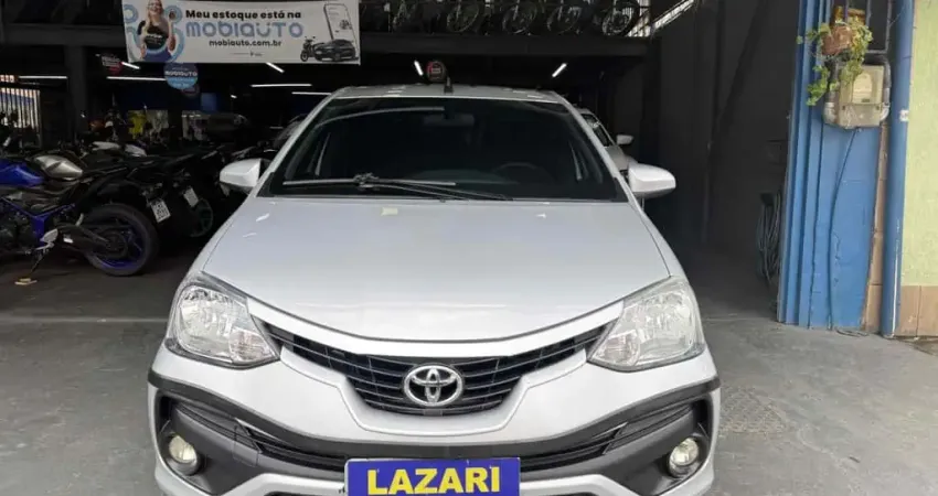 Toyota Etios 2018 1.5 xs sedan 16v flex 4p automático