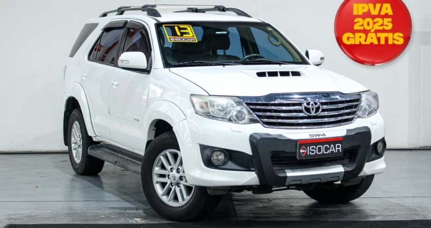 TOYOTA HILUXSW4 SRV4X4 2013