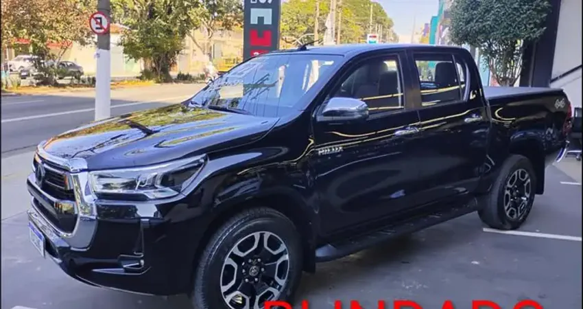 TOYOTA HILUX 2.8 D-4d Turbo CD SRX 4X4 - 2022/2022