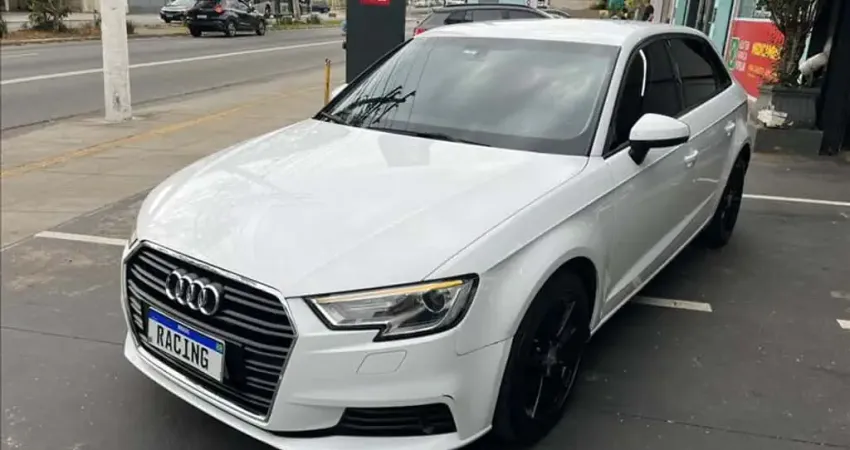 AUDI A3 1.4 TFSI Sportback Ambiente 16V - 2016/2017