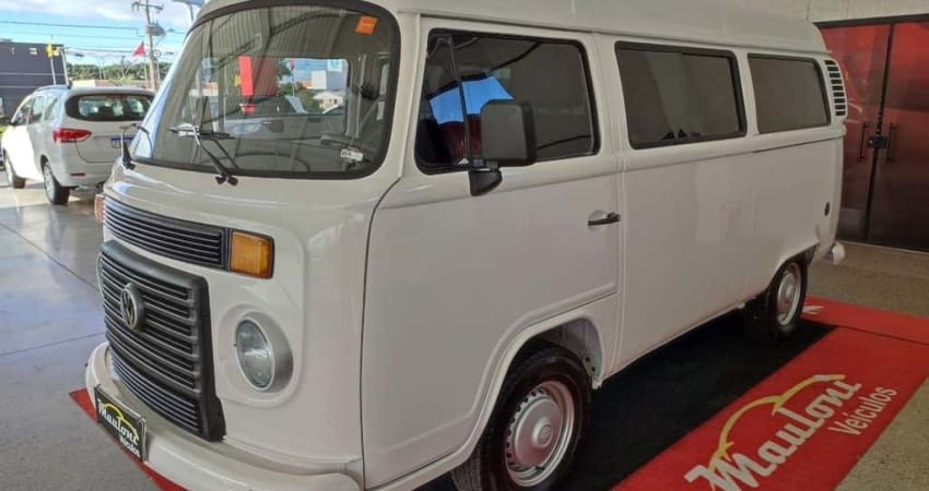 VOLKSWAGEN KOMBI 2013