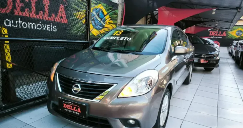 Versa 1.6 Flex 2013 Único dono