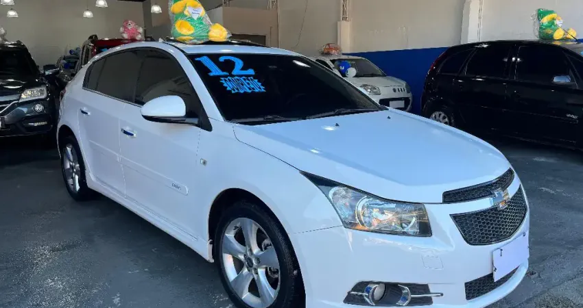 GM CRUZE LTZ 2012  SPORT 6 MARCHAS, TETO SOLAR , BANCOS DE COURO,  KM BAIXO  MANUAL E CHAVE RESERVA.