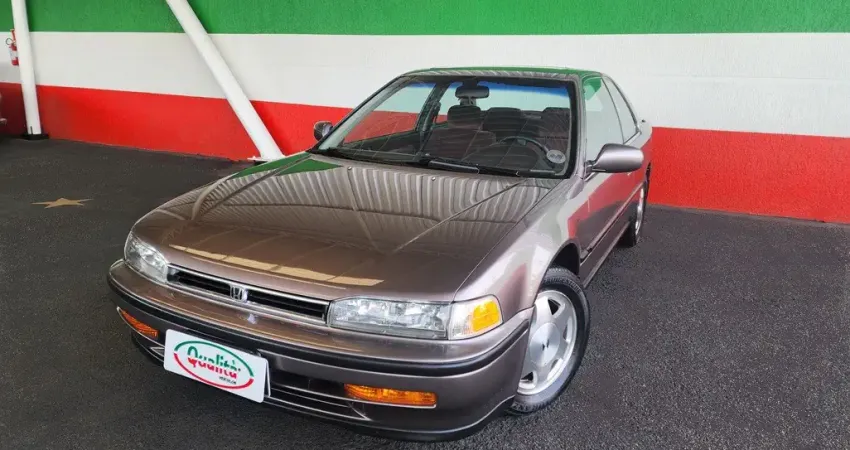 Honda Accord Coupe 2.2, Câmbio Manual Original de 5 Marchas, Top de Linha, Carro de Colecionador Pla