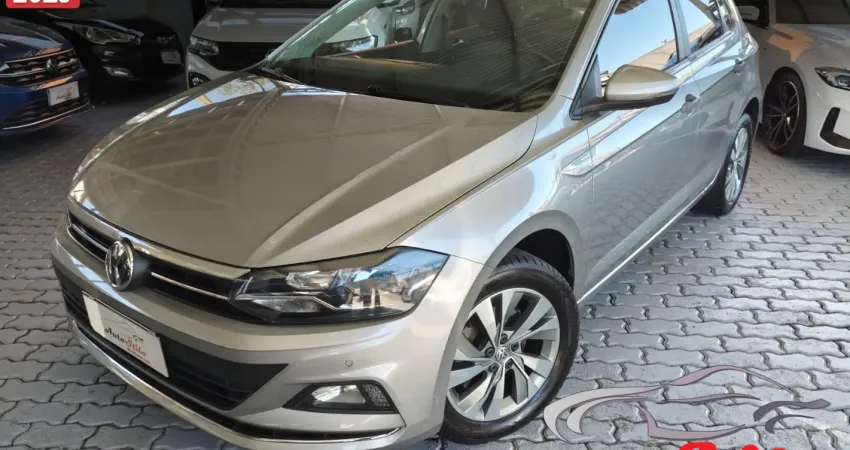 Volkswagen Polo Highline 1.0 TSI câmbio automático. Muito bem conservado.