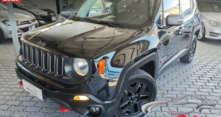 Jeep Renegade Trailhawk 2.0 Turbo Diesel tração 4x4 Câmbio AT9