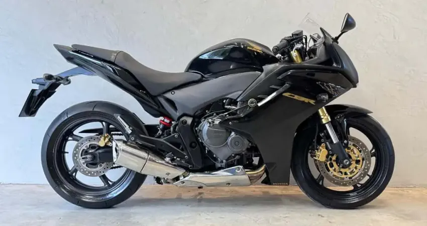 HONDA CBR 600F 2013
