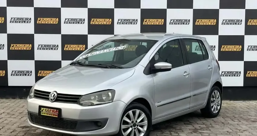 VOLKSWAGEN FOX PRIME 1.6 MI 8V TOTAL FLEX 4P 2012
