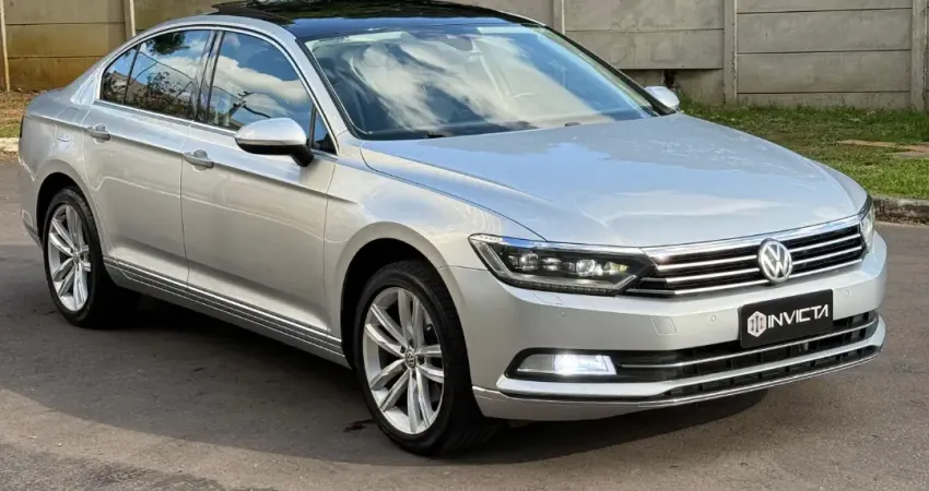 Volkswagem Passat 2.0T Highline (Veículo em excelente estado de conservação)