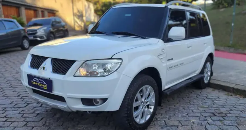 Mitsubishi Pajero tr4 2012 2.0 4x4 16v 140cv flex 4p automático