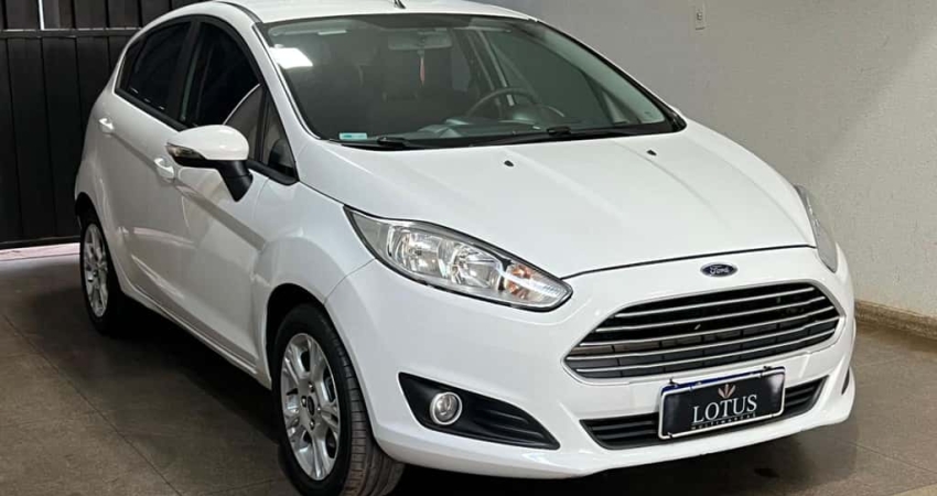 FORD FIESTA 1.6 SE HATCH 16V FLEX 4P AUT 2015