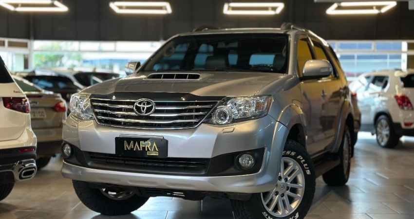 Toyota SW4 SRV 2015 Iinda!
