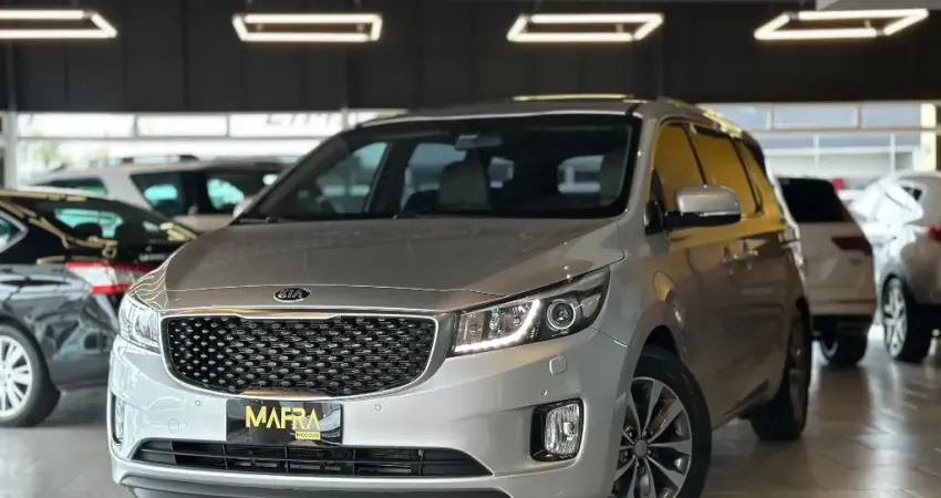 Kia Carnival Impecável