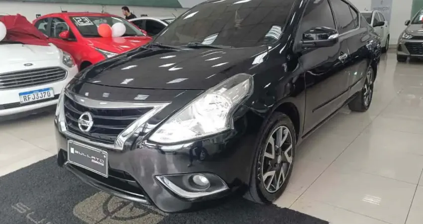 Nissan Versa 2017 1.6 16v flex unique 4p xtronic