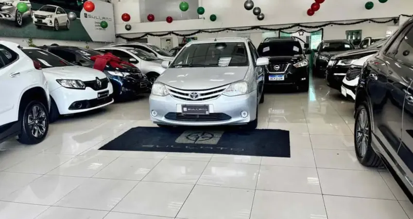 Toyota Etios 2013 1.3 xs 16v flex 4p manual
