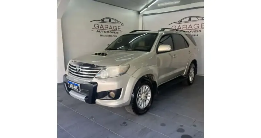 Toyota Hilux 2012 3.0 srv top 4x4 cd 16v turbo intercooler diesel 4p automático