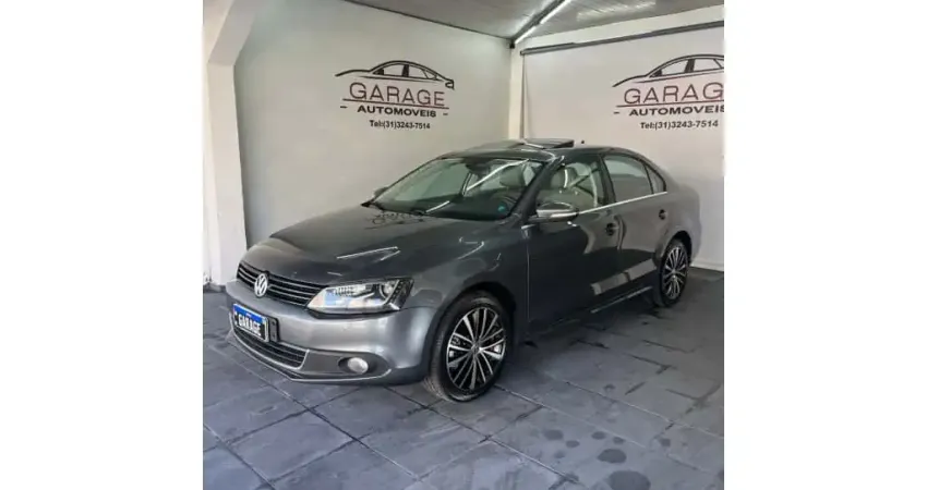 Volkswagen Jetta 2014 2.0 tsi highline 211cv gasolina 4p tiptronic