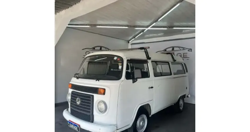 Volkswagen Kombi 2012 1.4 mi std lotação 8v flex 3p manual