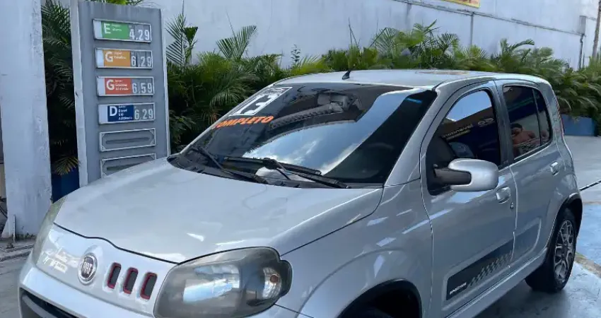 Uno 1.4 Sporting 2013 Completo