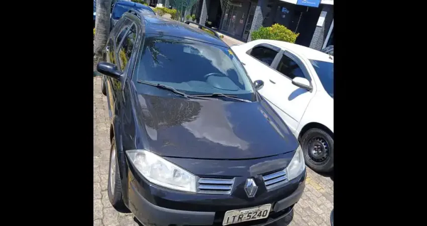 RENAULT MEGANEGT DYN 16 2013