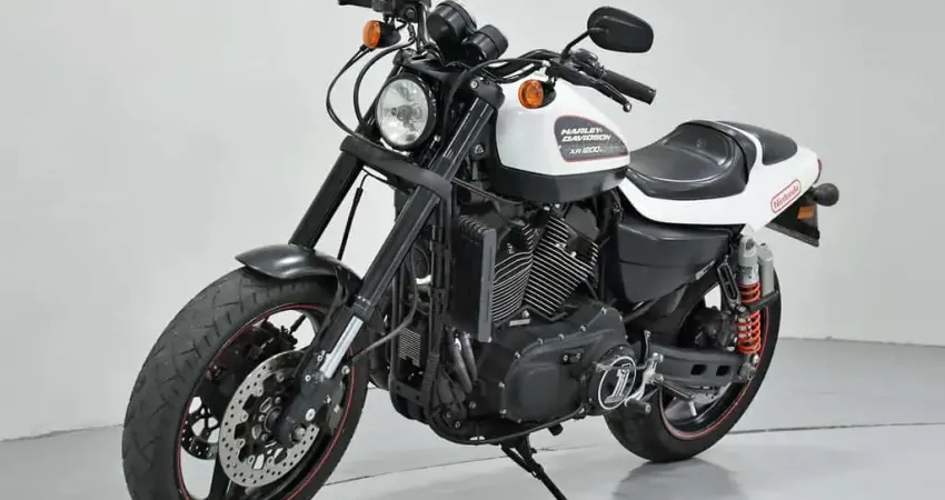 HARLEY-DAVIDSON XR 1200X SPORTSTER
