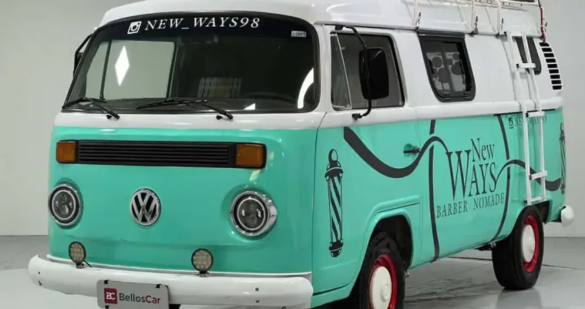 VOLKSWAGEN KOMBI Furgão